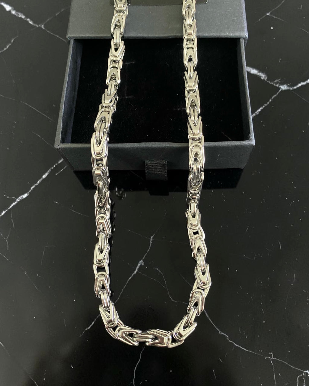 Foxtail chain