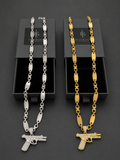 Plattenkette mit Iced Out Pistolen Anhänger